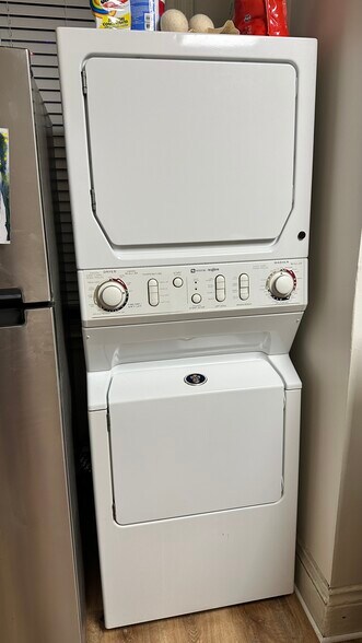 Stackable Washer/Dryer In Unit - 130 Emery St