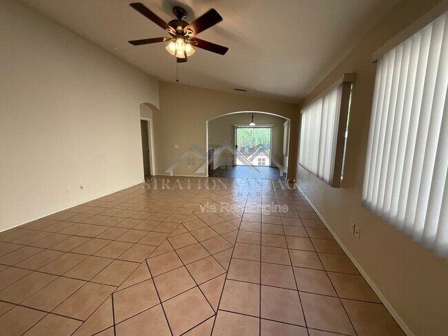 Building Photo - 5313 W Pecan Rd