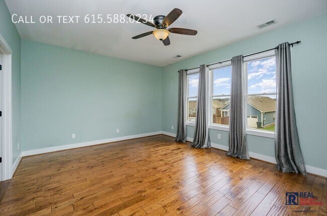 Building Photo - 1427 Winding Creek Dr