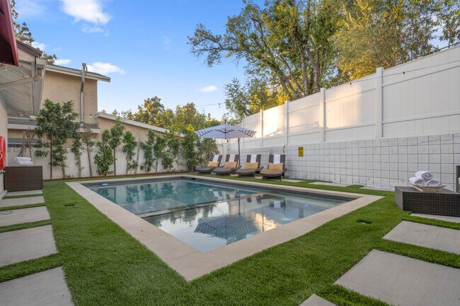 Building Photo - 22711 Margarita Dr