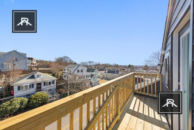 Building Photo - 7 bedroom in Medford MA 02155