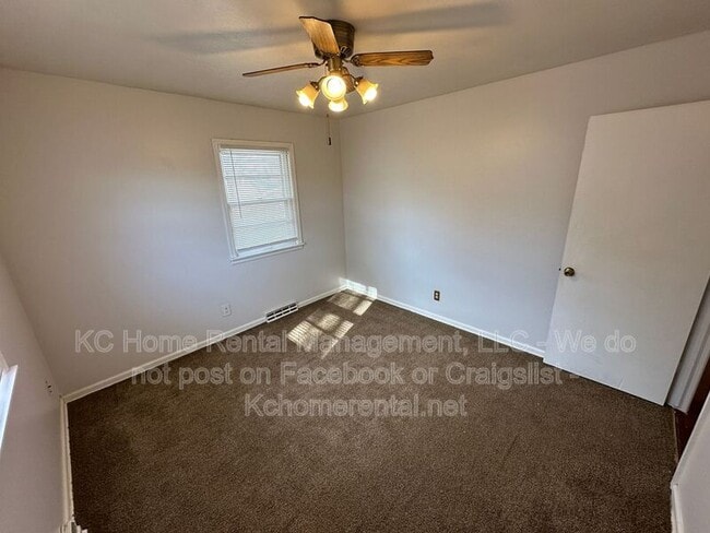 Building Photo - 7801 Ozark Rd