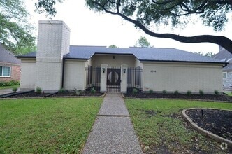 Building Photo - 12310 Burgoyne Dr