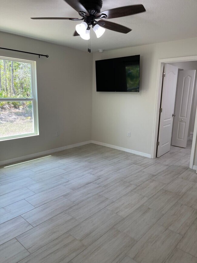 Building Photo - 15265 Mottled Owl Rd