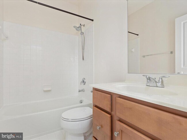 Building Photo - 6684 Muir Dr