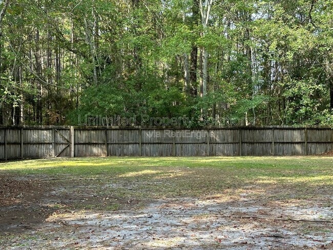 Building Photo - 118 Horn Rd