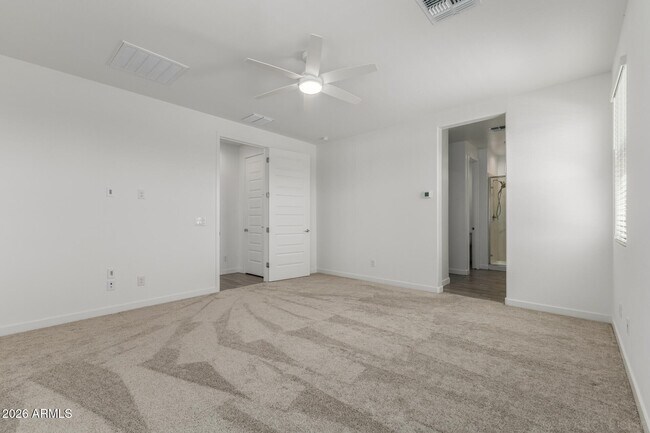 Building Photo - 3100 N 199th Dr