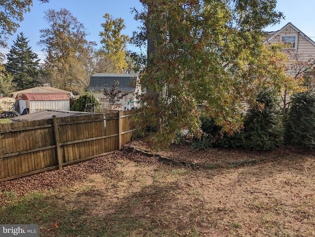 Building Photo - 137 Holden Dr