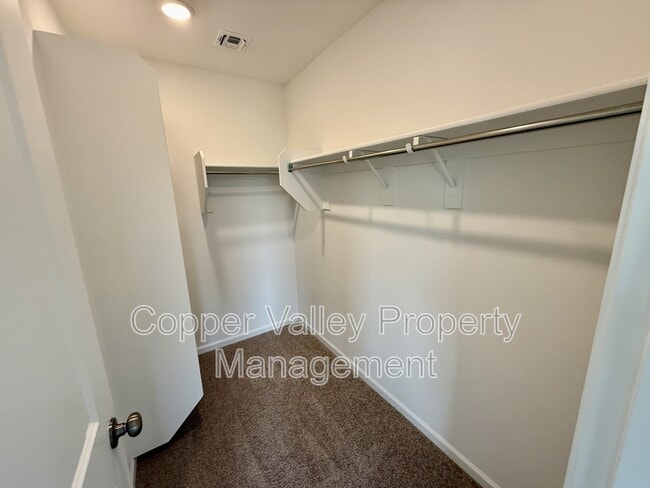Building Photo - 955 Jubal Ln