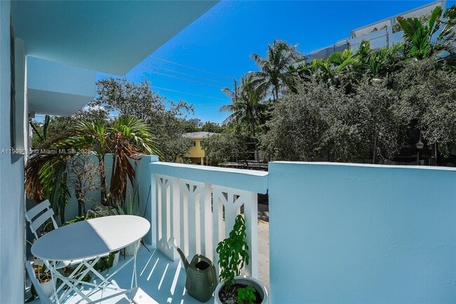 Building Photo - 301 Jefferson Ave