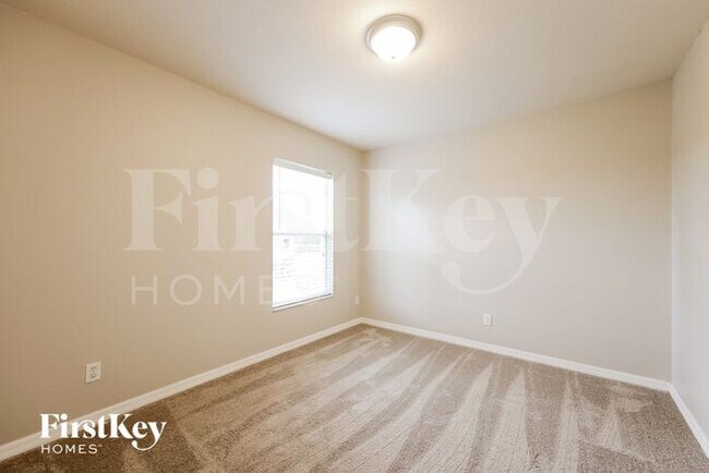 Building Photo - 1823 Laurie St