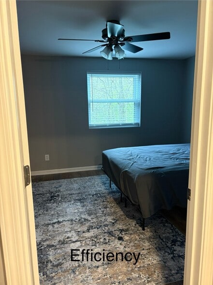 Building Photo - 9999 Cherryknoll Ct