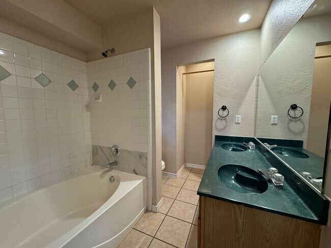 Building Photo - 3-Bedroom House for Rent in Killeen