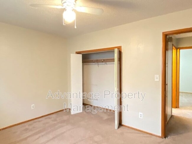 Building Photo - 407 Kees St