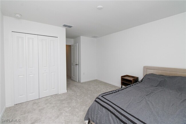 Building Photo - 2213 Avocado Ln