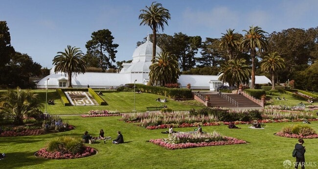 Building Photo - 5845 Geary Blvd