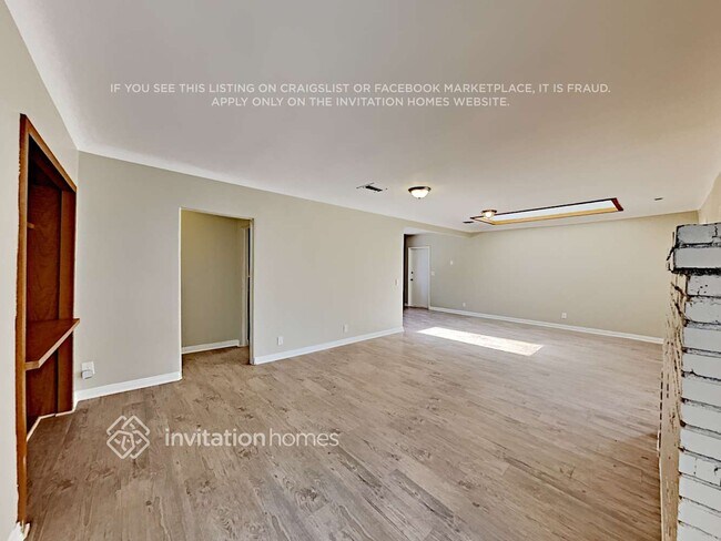 Building Photo - 14205 Haynes St