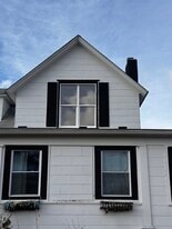 Building Photo - 2500 S Saginaw St