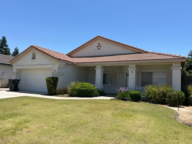 Building Photo - Northwest Charmer