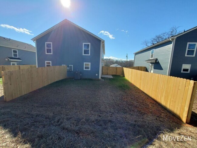 Building Photo - 16 Catawba Ave