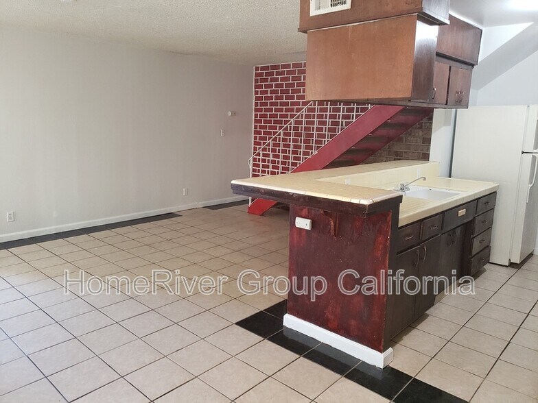 Building Photo - 100 Nedra Ct