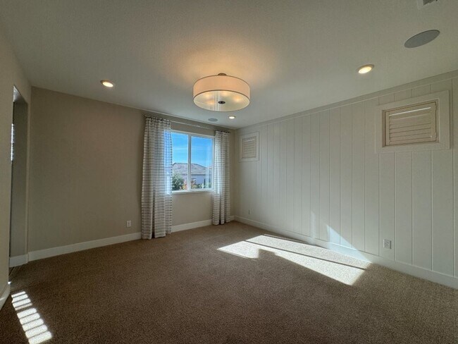 Building Photo - Beautiful New 3-Bedroom Home with Solar and Tesla Charger