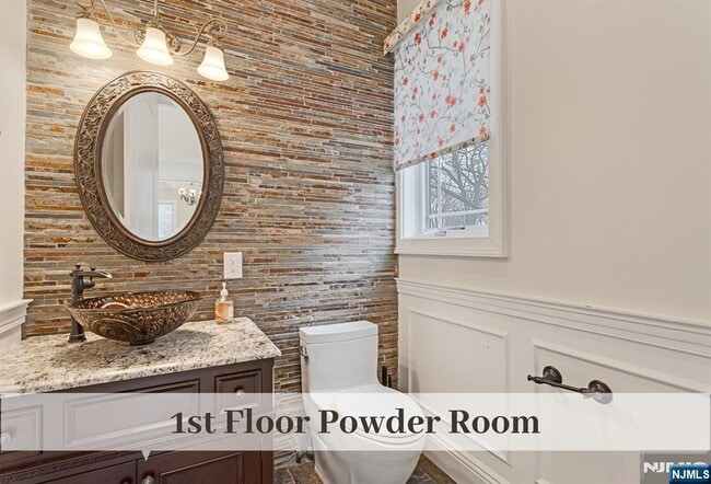 Building Photo - 230 Hillcrest Rd