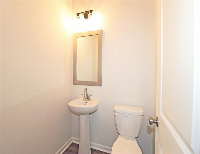 Building Photo - 1675 Coasta Way