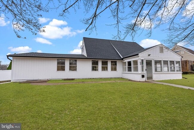 Building Photo - 64 Vividleaf Ln