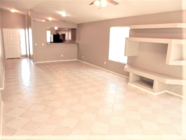 Building Photo - 7729 W Rancho Dr