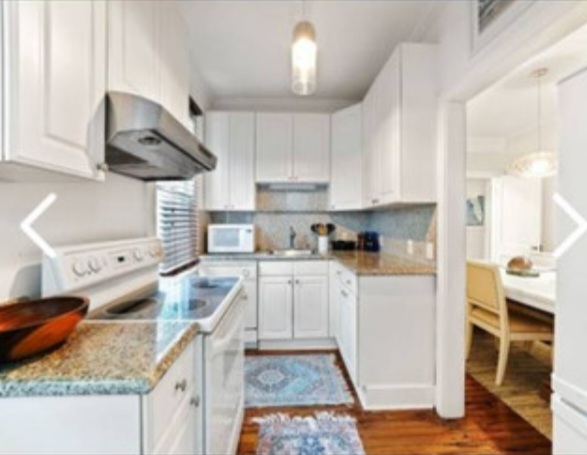 Fully equipped kitchen - 253 Park Ave