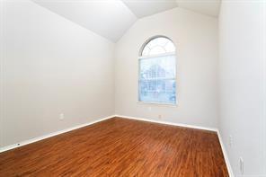 Building Photo - 5909 White Pine Dr