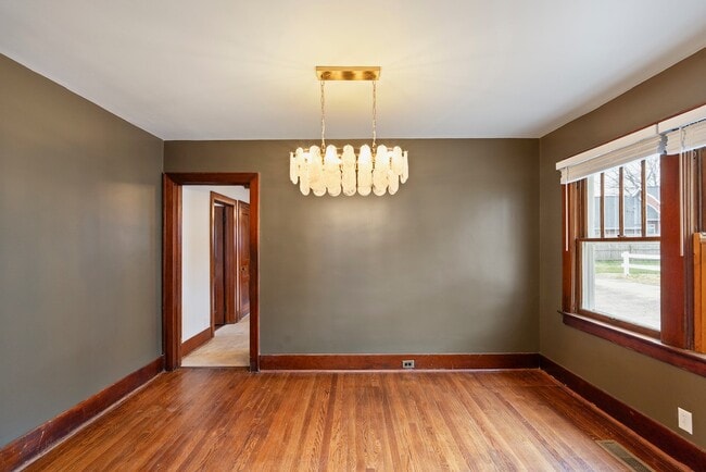 Building Photo - 818 Stafford St