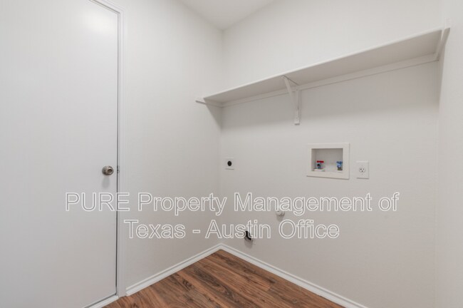 Building Photo - 306 Quail Hollow Dr