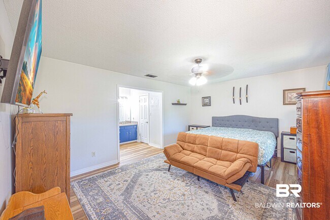Building Photo - 118 Donna Cir