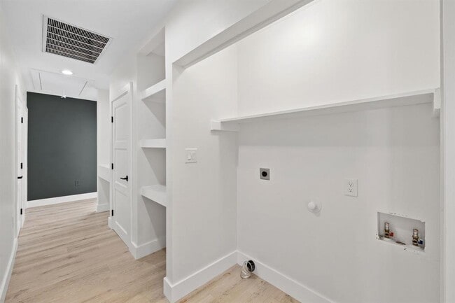 Building Photo - 1804 Northwood Rd