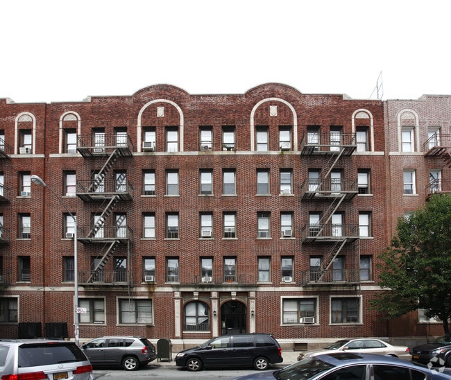 Building Photo - 30-58 34th St