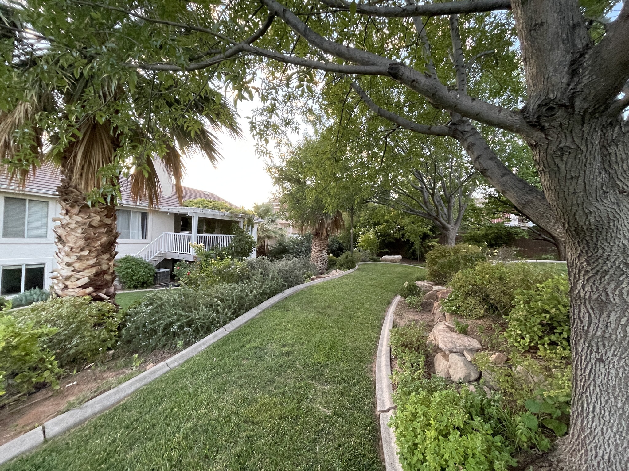 Building Photo - 3022 S Basswood Cir