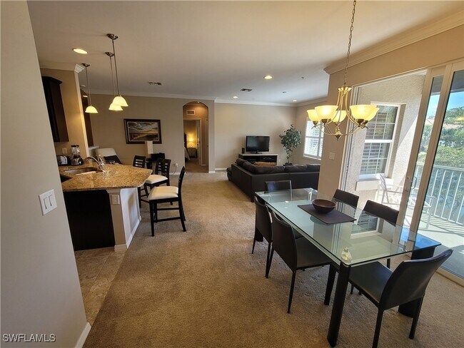 Building Photo - 8561 Violeta St