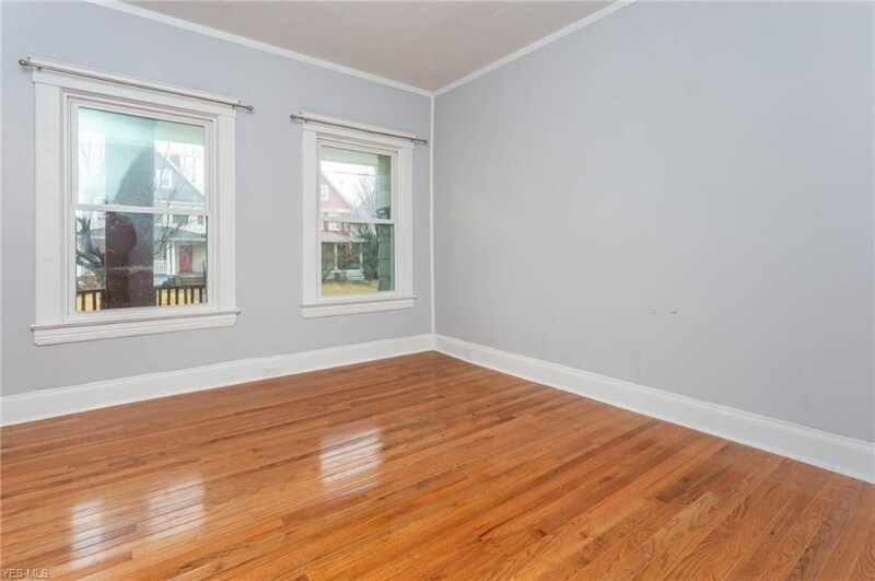 Building Photo - 1541 Lakewood Ave