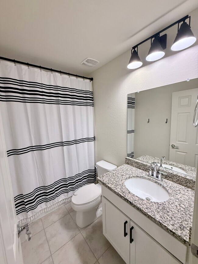 Building Photo - BEAUTIFUL Home in San Tan Valley with Mountain View’s! A Must See!