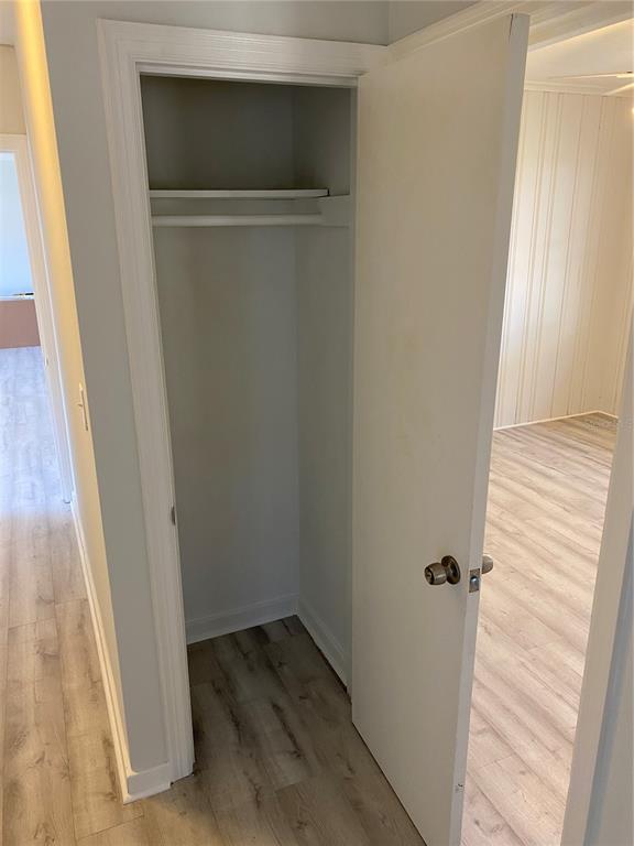 Building Photo - 727 27th Ave S