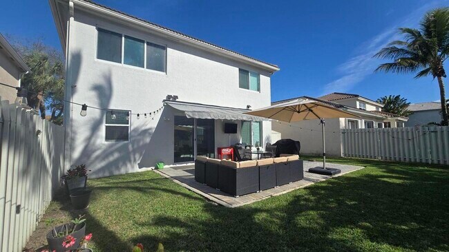 Building Photo - 6878 NW 33rd St