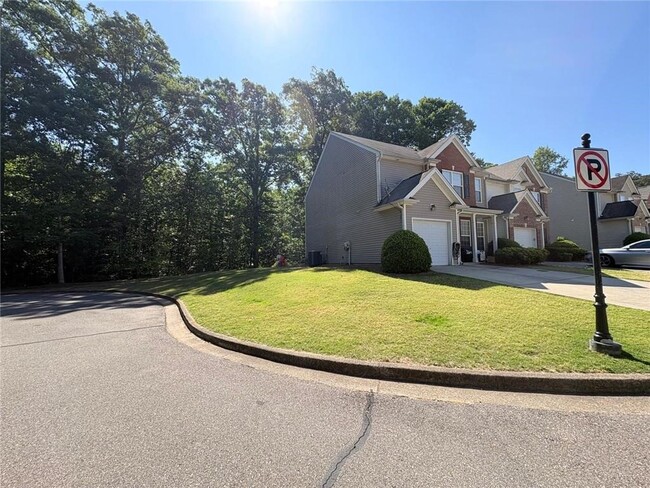 Building Photo - 3082 Kentmere Dr