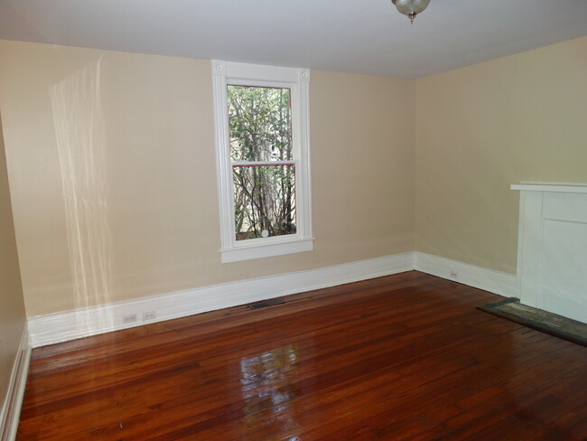 Building Photo - Welcome Home!