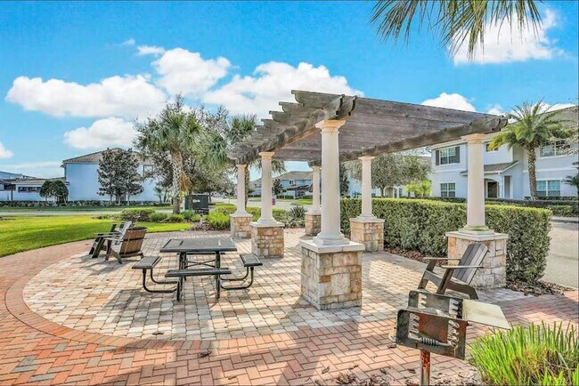 Building Photo - 4751 Clock Tower Dr