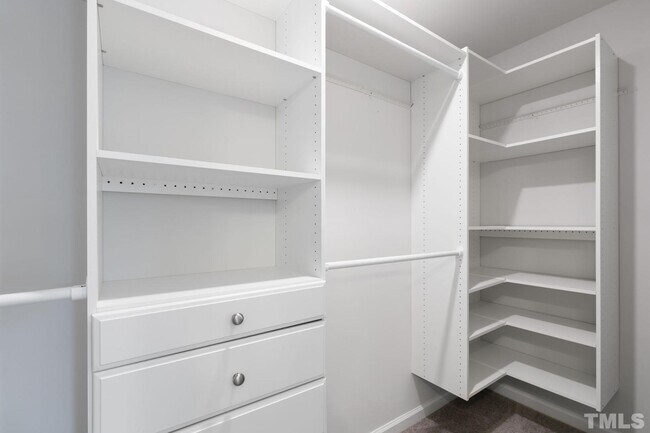 Building Photo - 4964 Southern Magnolia Dr