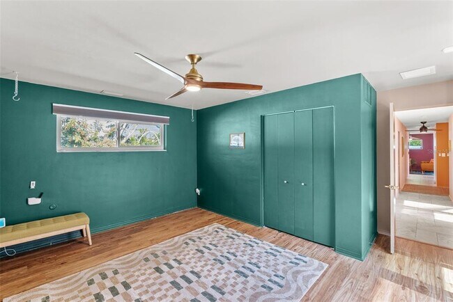 Building Photo - 1191 87th Ave N