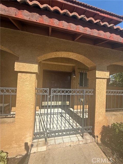 Building Photo - 12121 Ramona Blvd