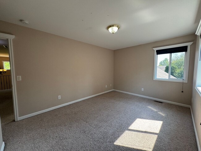 Building Photo - 4467 Castlerock Dr